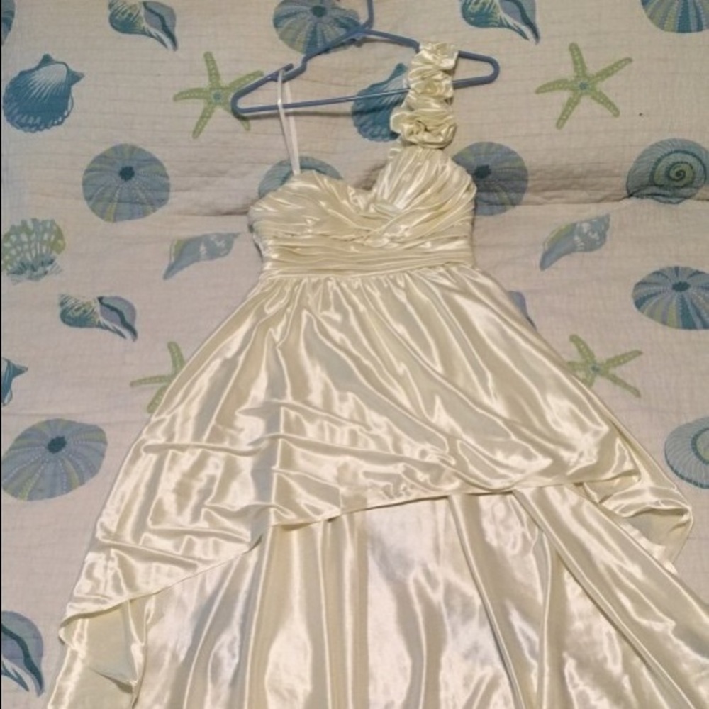 Hi low formal dress